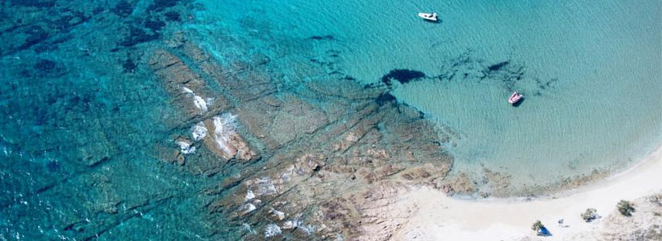 χρυση ακτη παρου